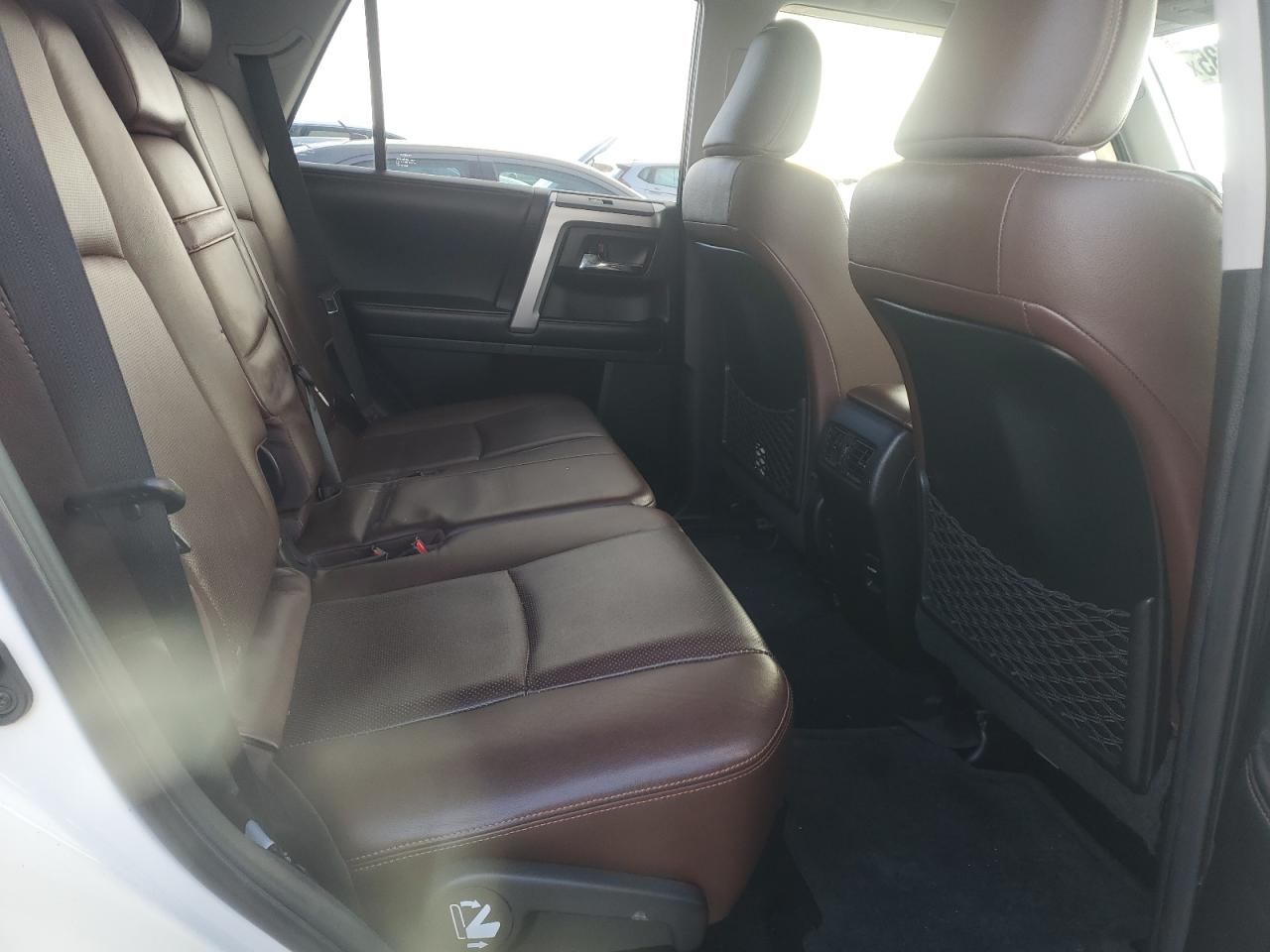 2014 Toyota 4Runner - Image 11