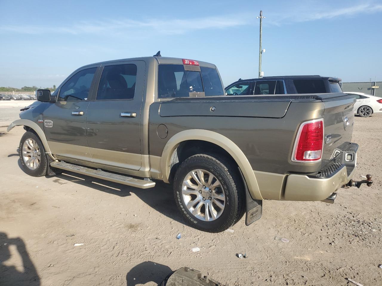 2015 RAM 1500 - Image 2