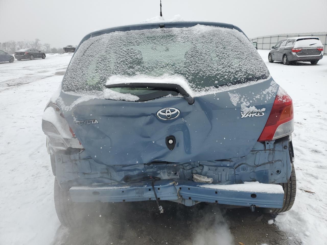 2010 Toyota Yaris - Image 6