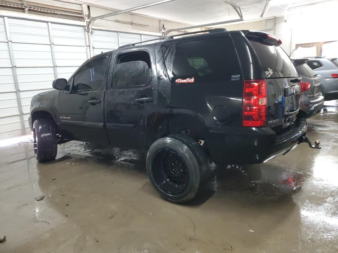 2008 Chevrolet Tahoe - Image 2