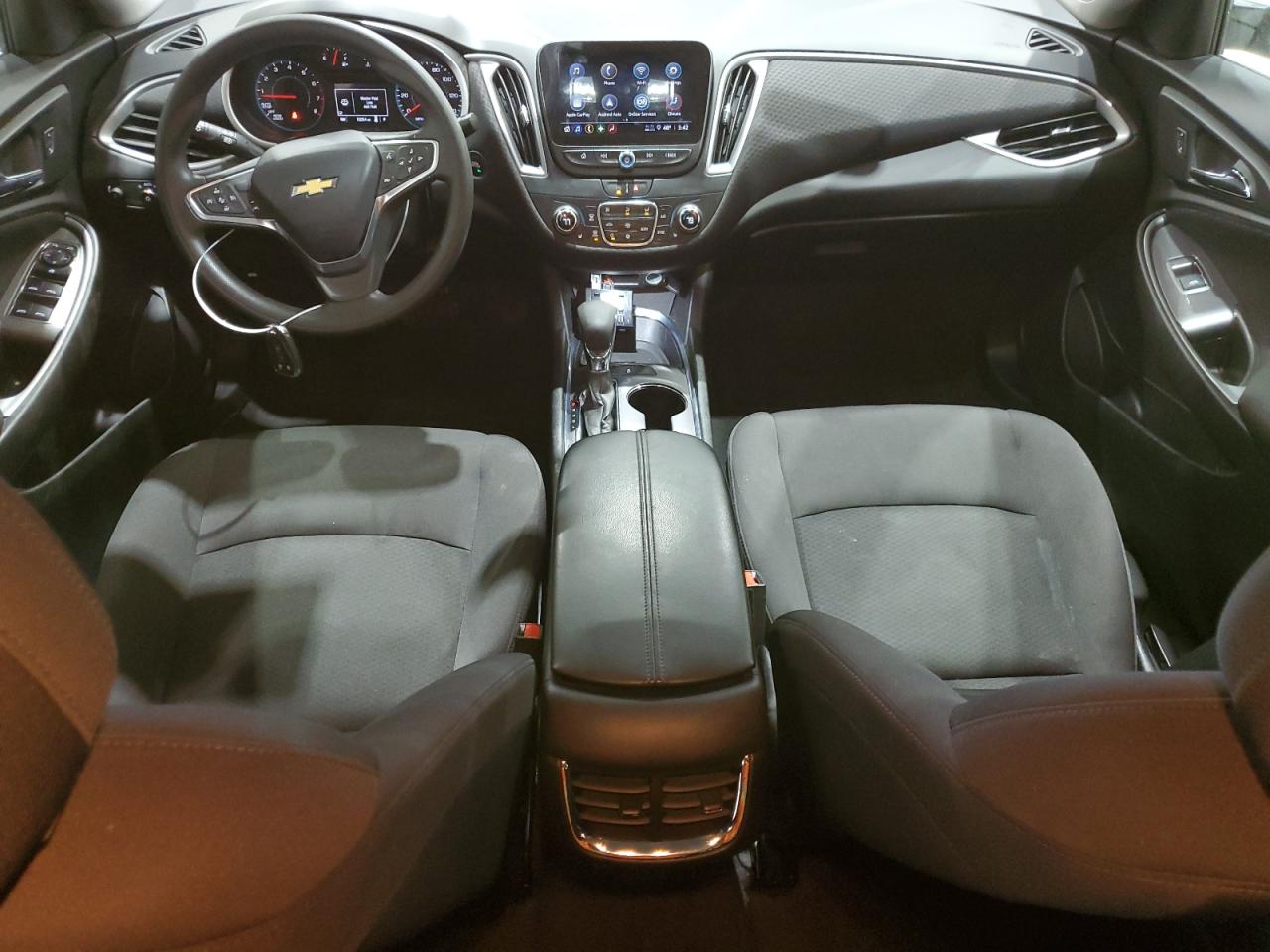 2023 Chevrolet Malibu - Image 8