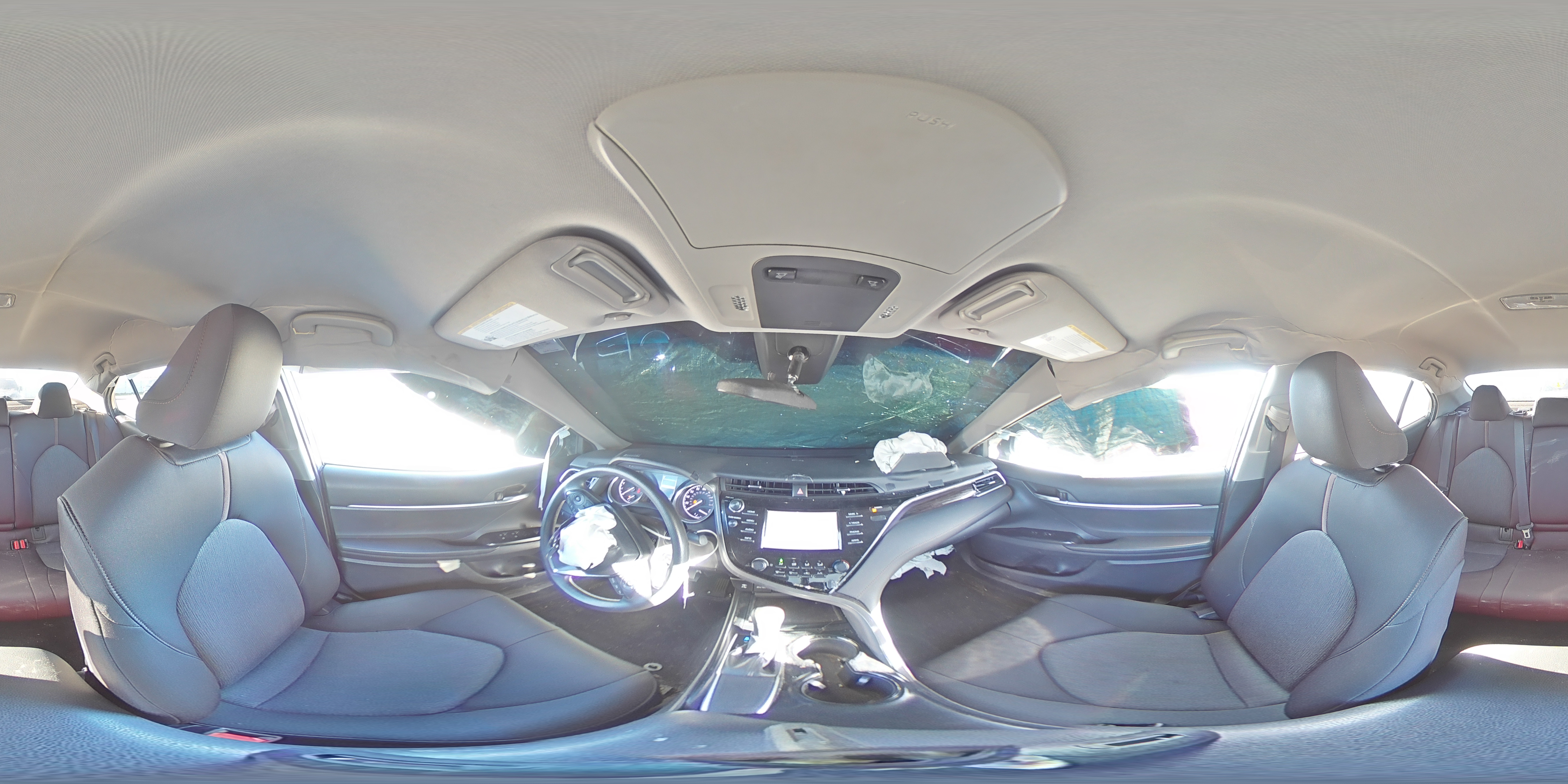 2018 Toyota Camry - Image 13