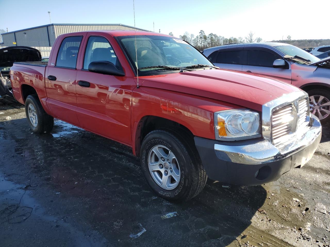 2005 Dodge Dakota - Image 4