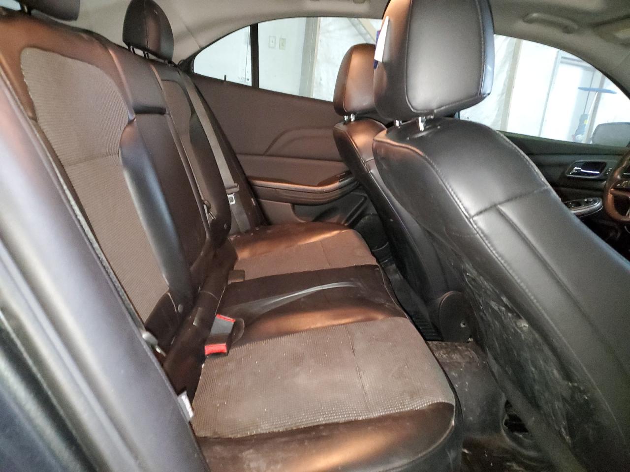 2014 Chevrolet Malibu - Image 10