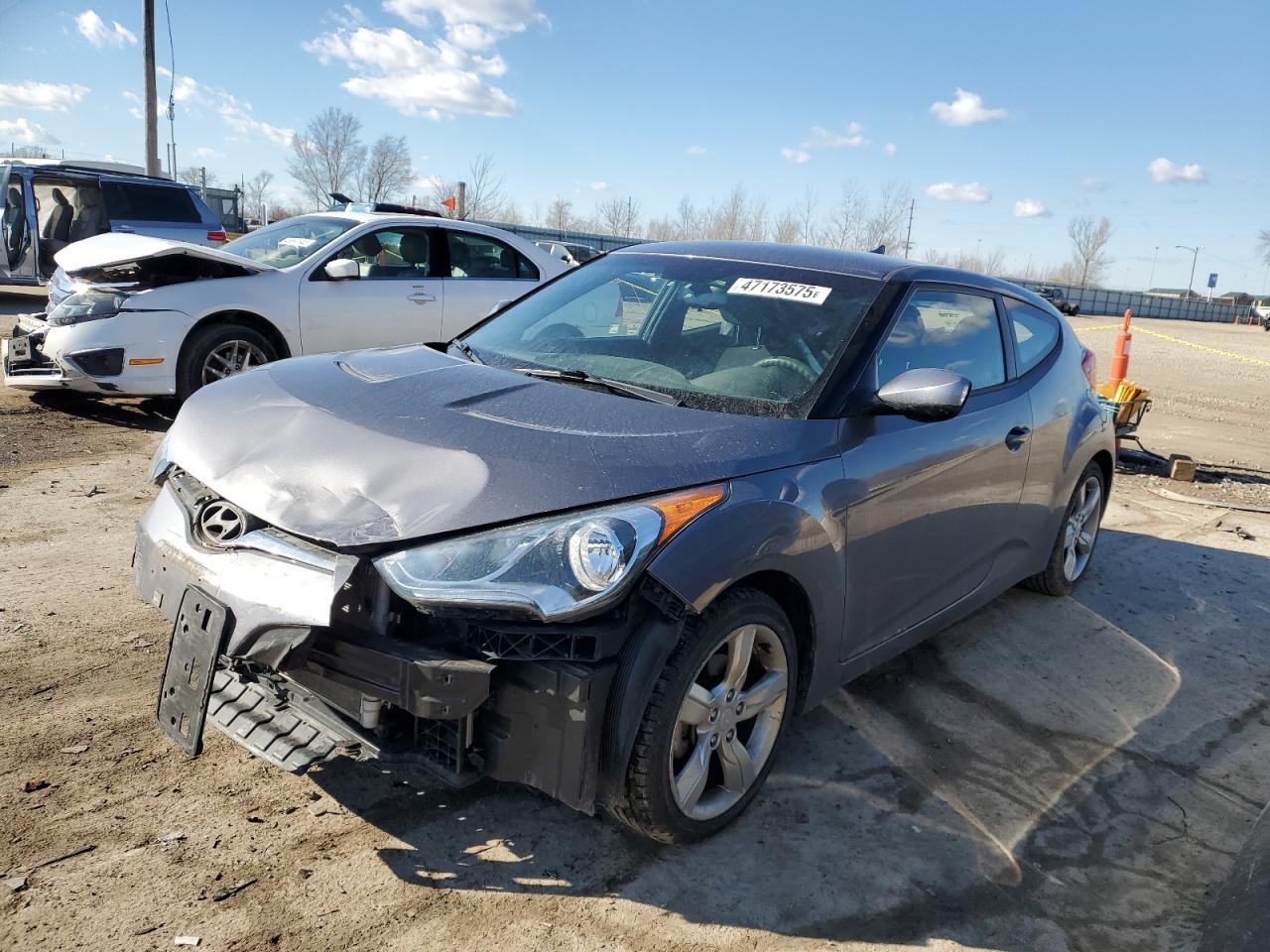 2013 Hyundai Veloster - Image 1