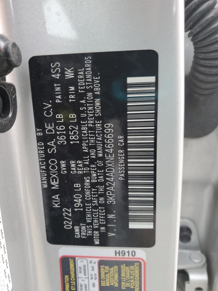 2022 Kia Rio - Image 12