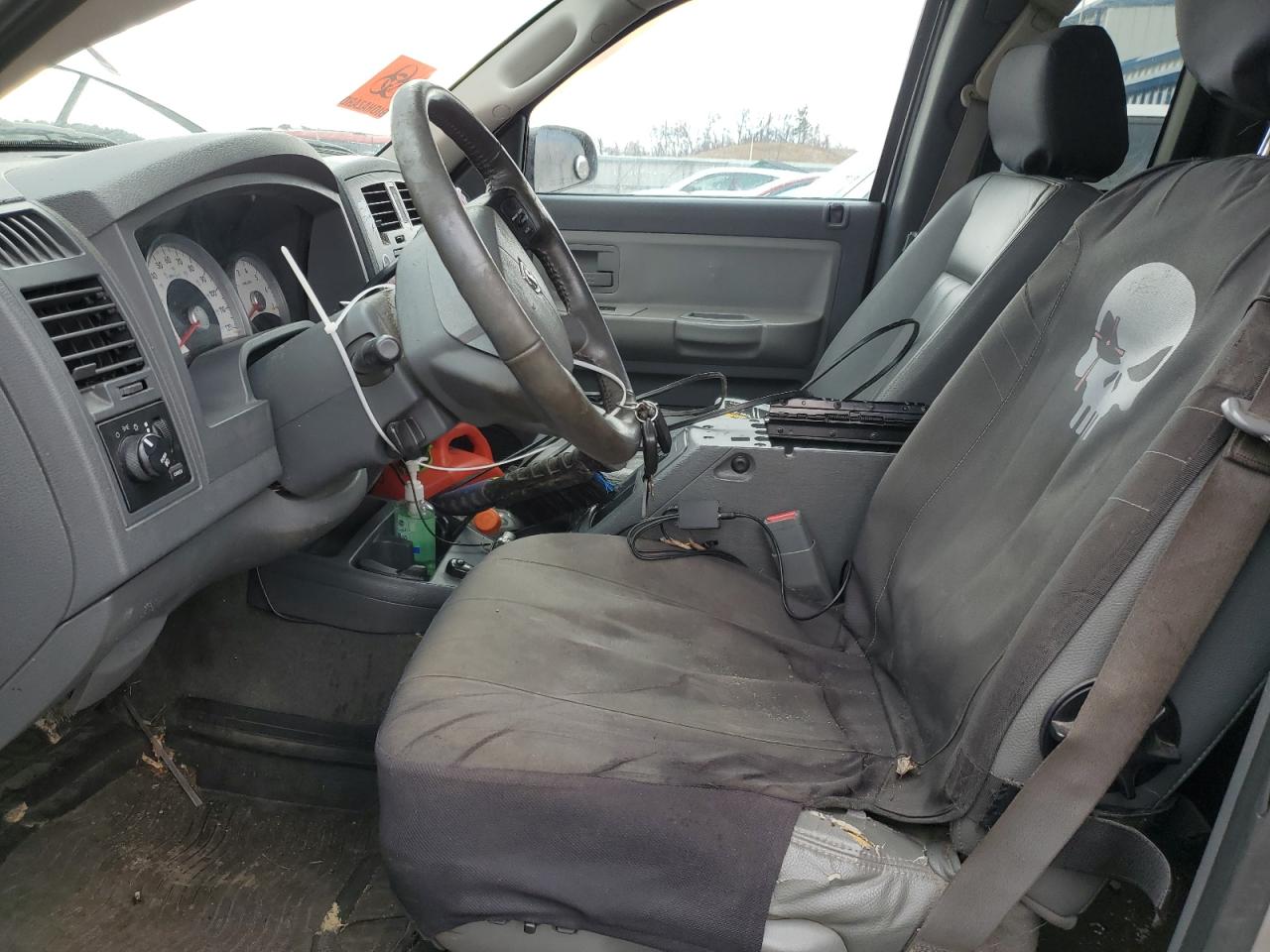 2007 Dodge Dakota - Image 7