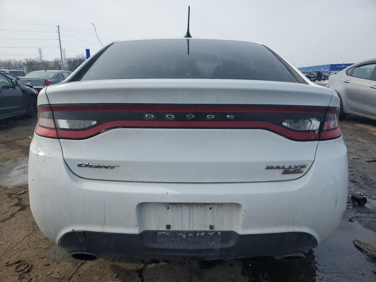 2015 Dodge Dart - Image 6