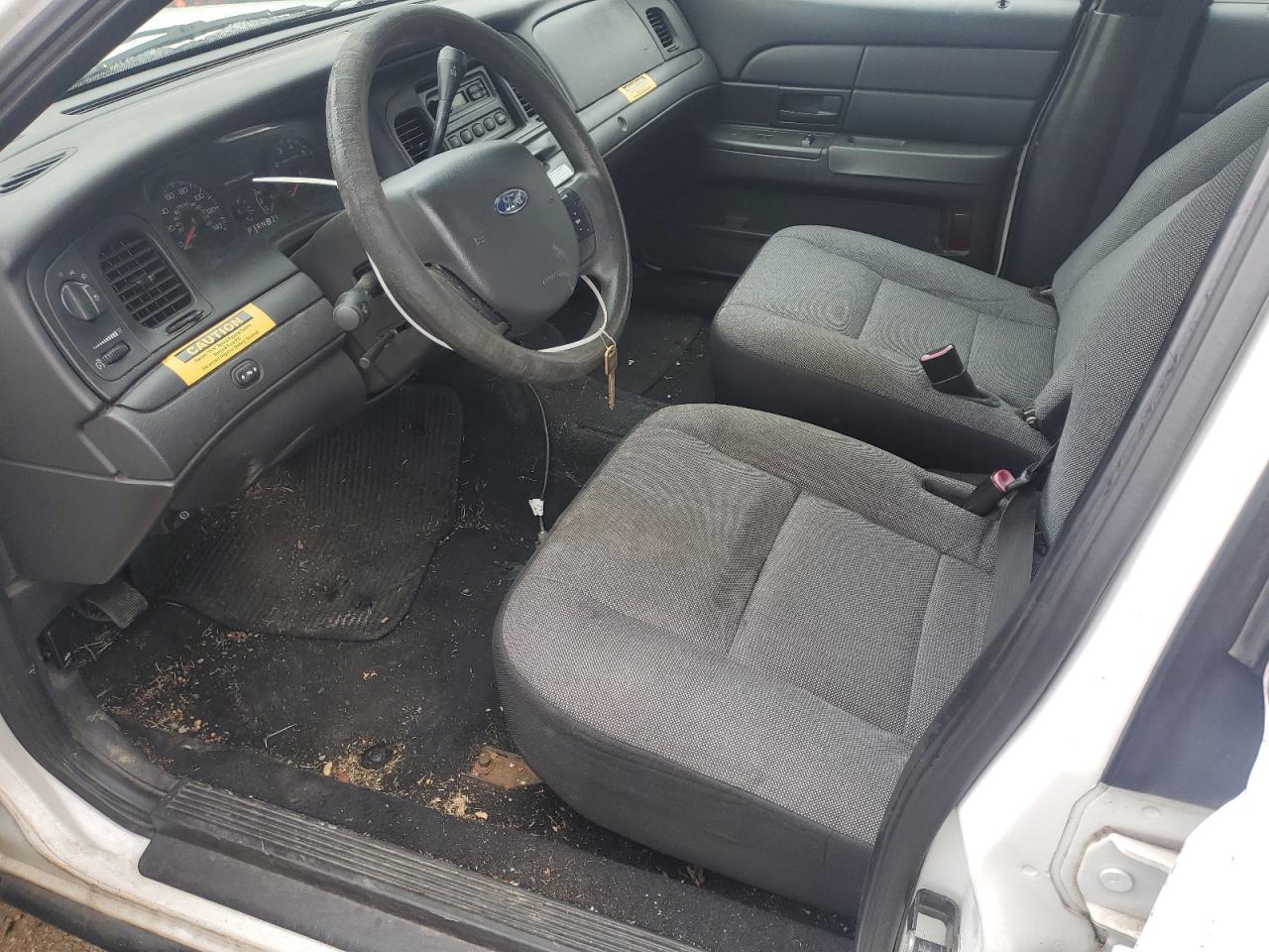 2011 Ford Crown Victoria - Image 7