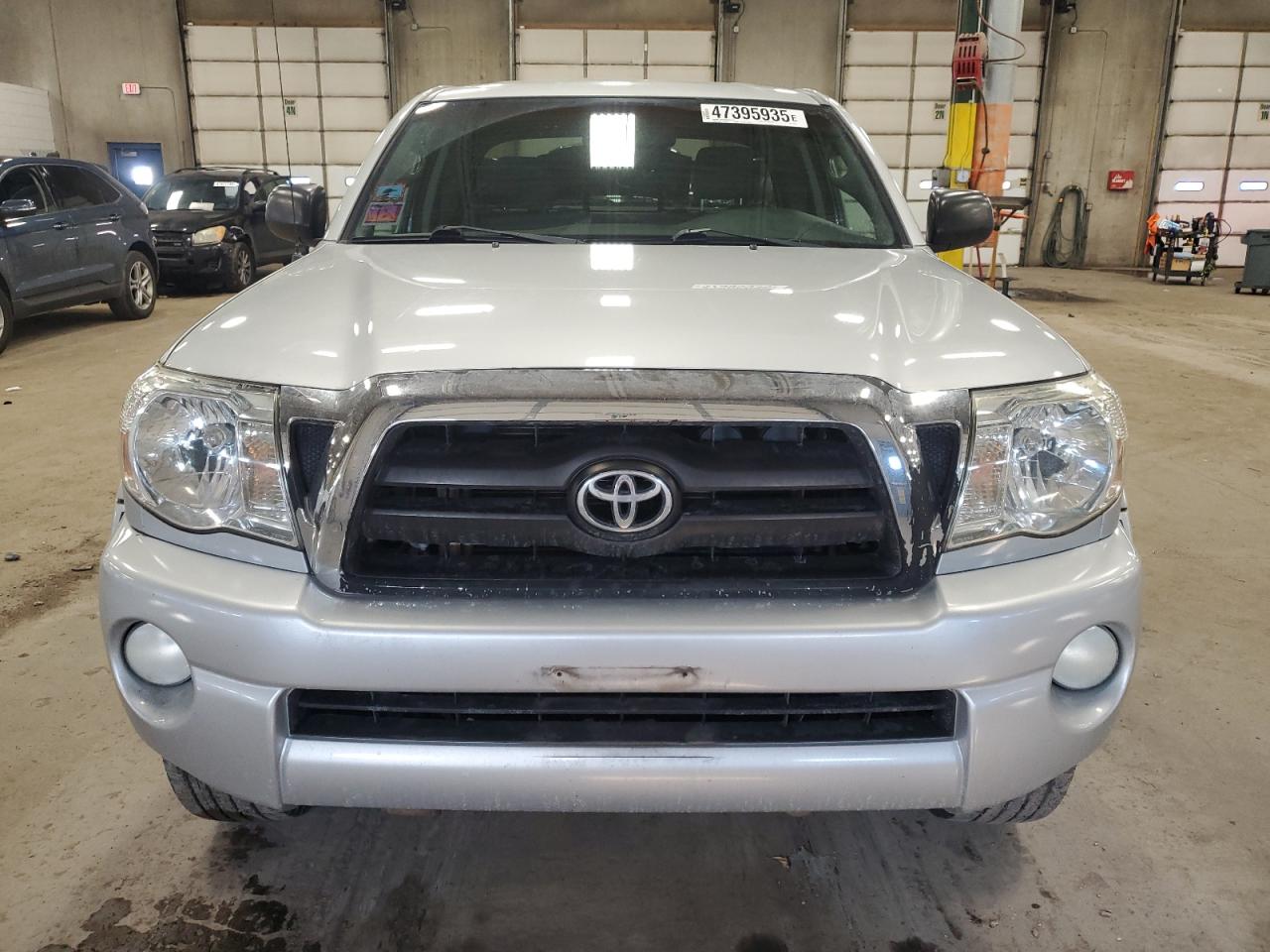 2007 Toyota Tacoma - Image 5