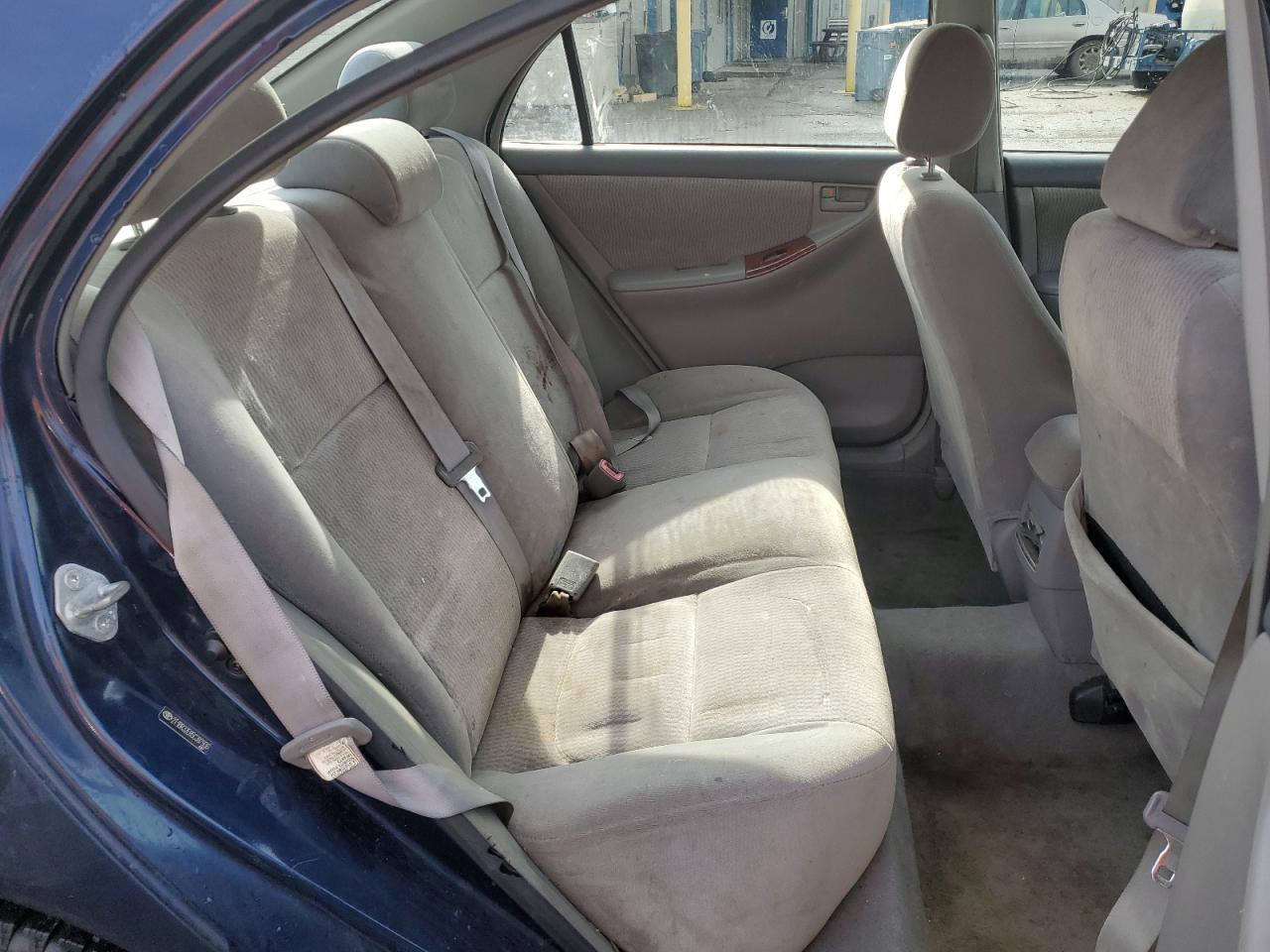 2005 Toyota Corolla - Image 10