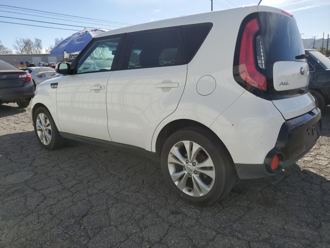 2016 Kia Soul - Image 2