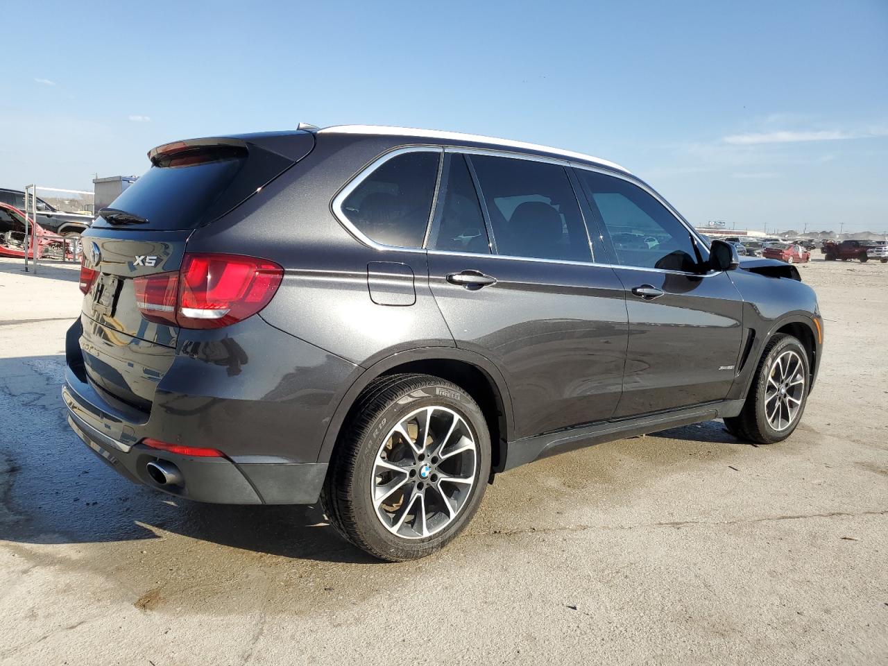 2017 BMW X5 - Image 3