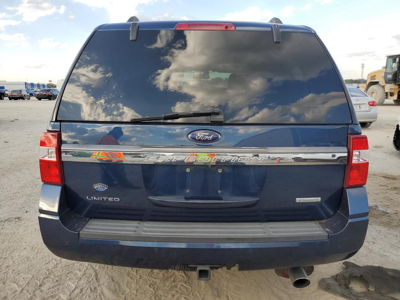 2017 Ford Expedition - Image 6