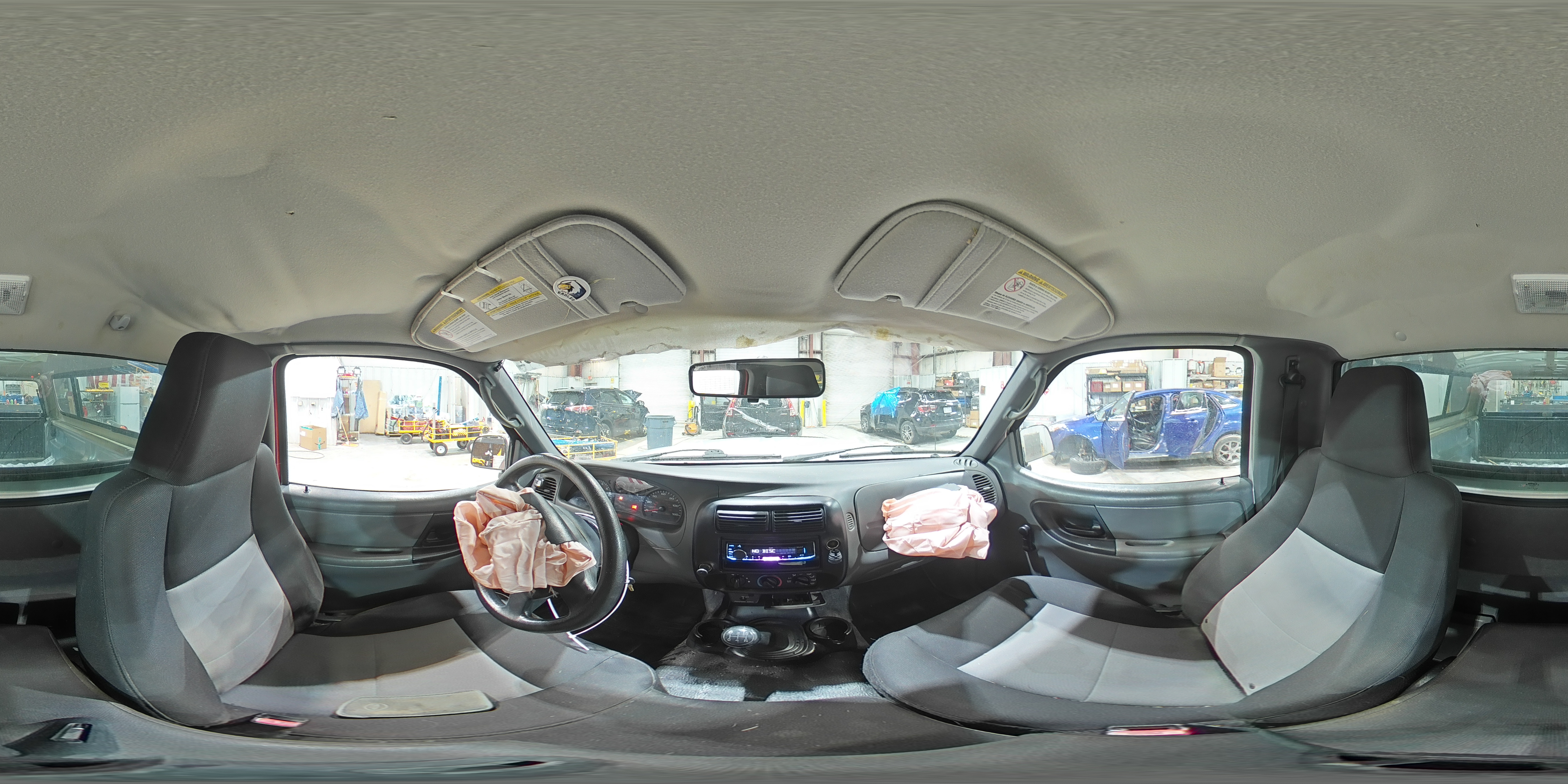 2005 Ford Ranger - Image 13