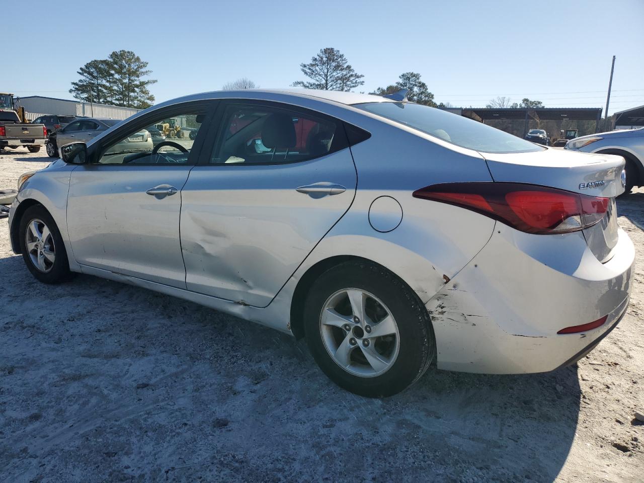 2015 Hyundai Elantra - Image 2