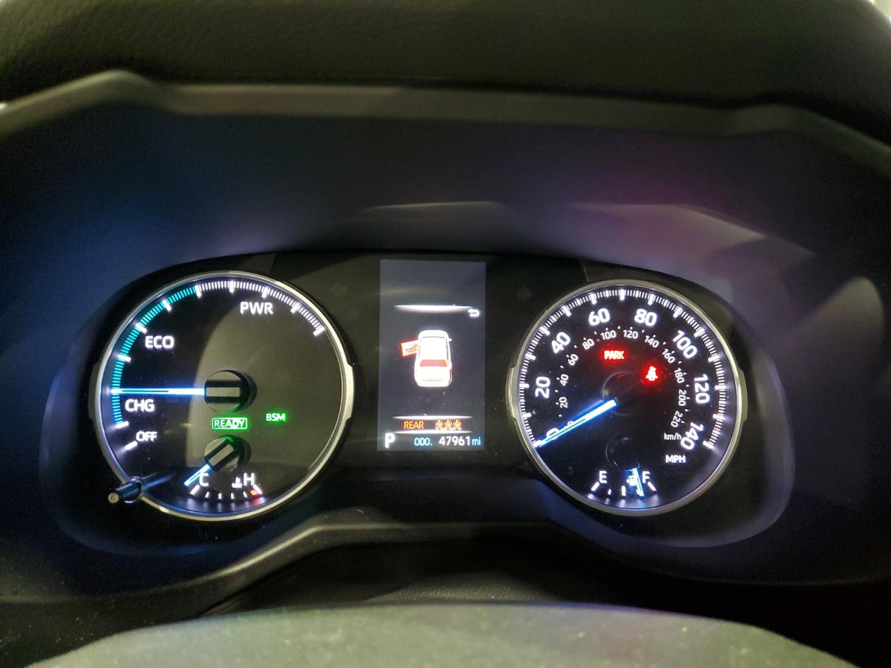 2022 Toyota RAV 4 - Image 9