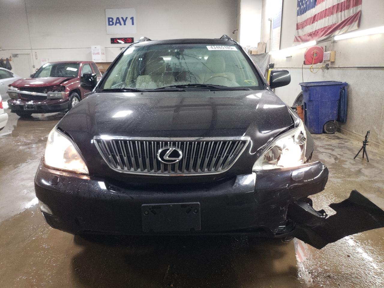 2005 Lexus RX - Image 5