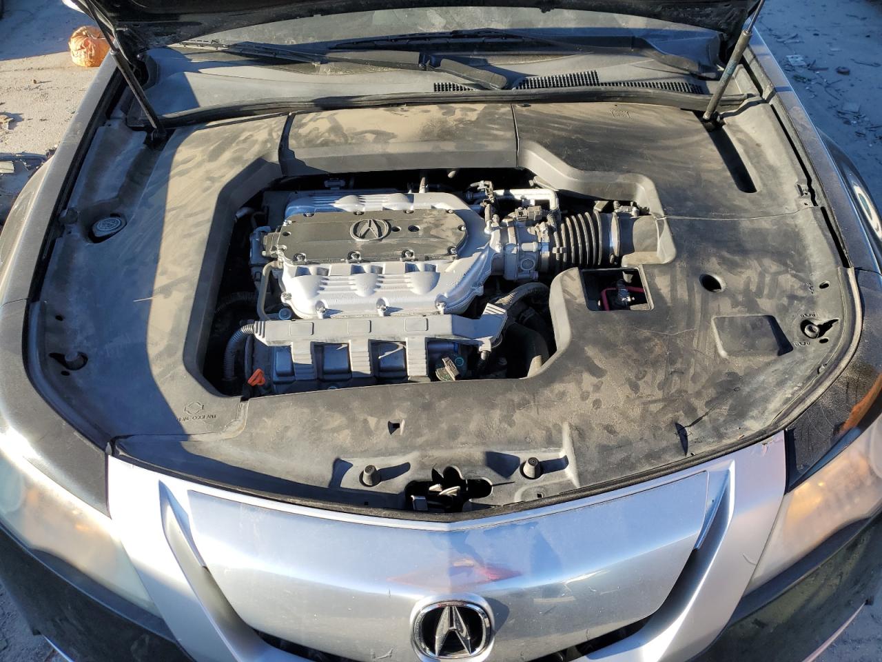 2010 Acura TL - Image 11