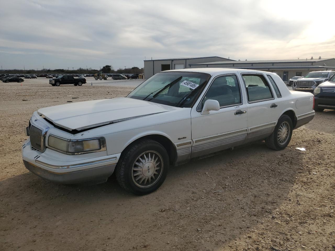 1997 Lincoln Town Car - Image 1