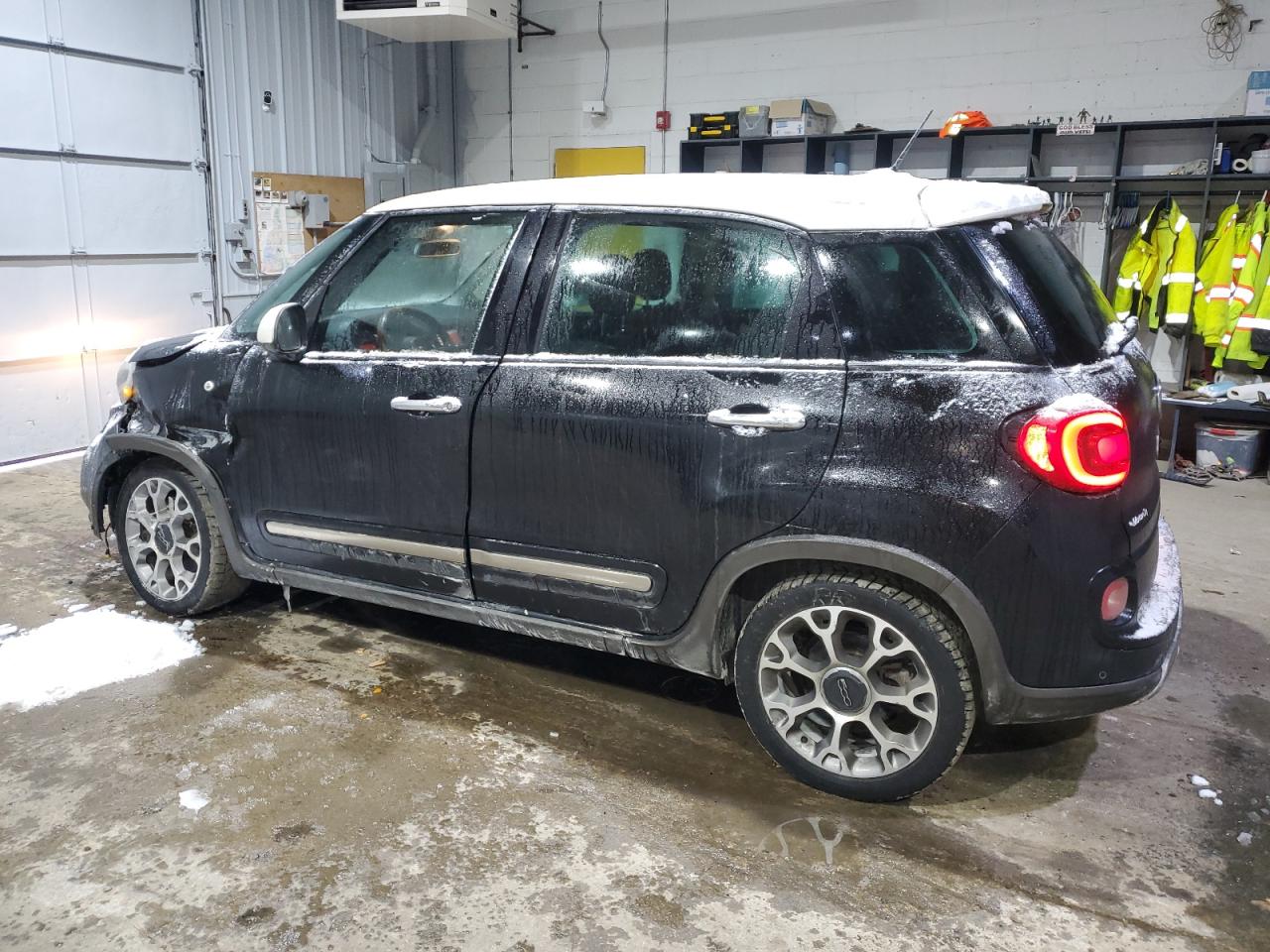 2016 Fiat 500 - Image 2
