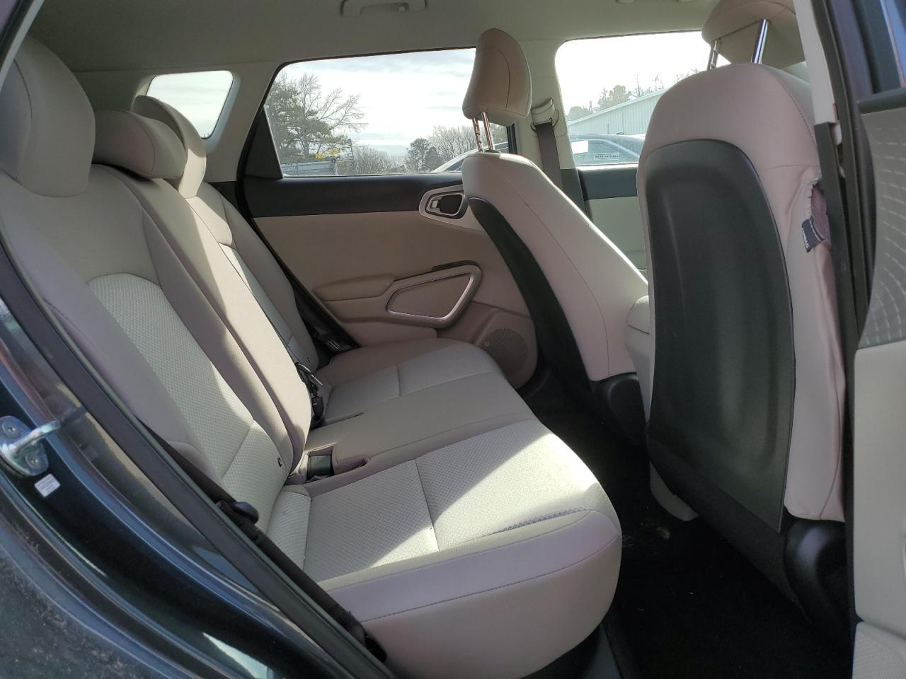 2023 Kia Soul - Image 10