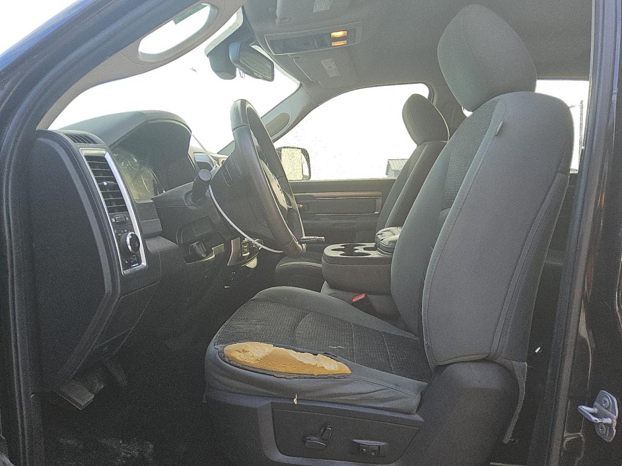 2018 RAM 1500 - Image 7