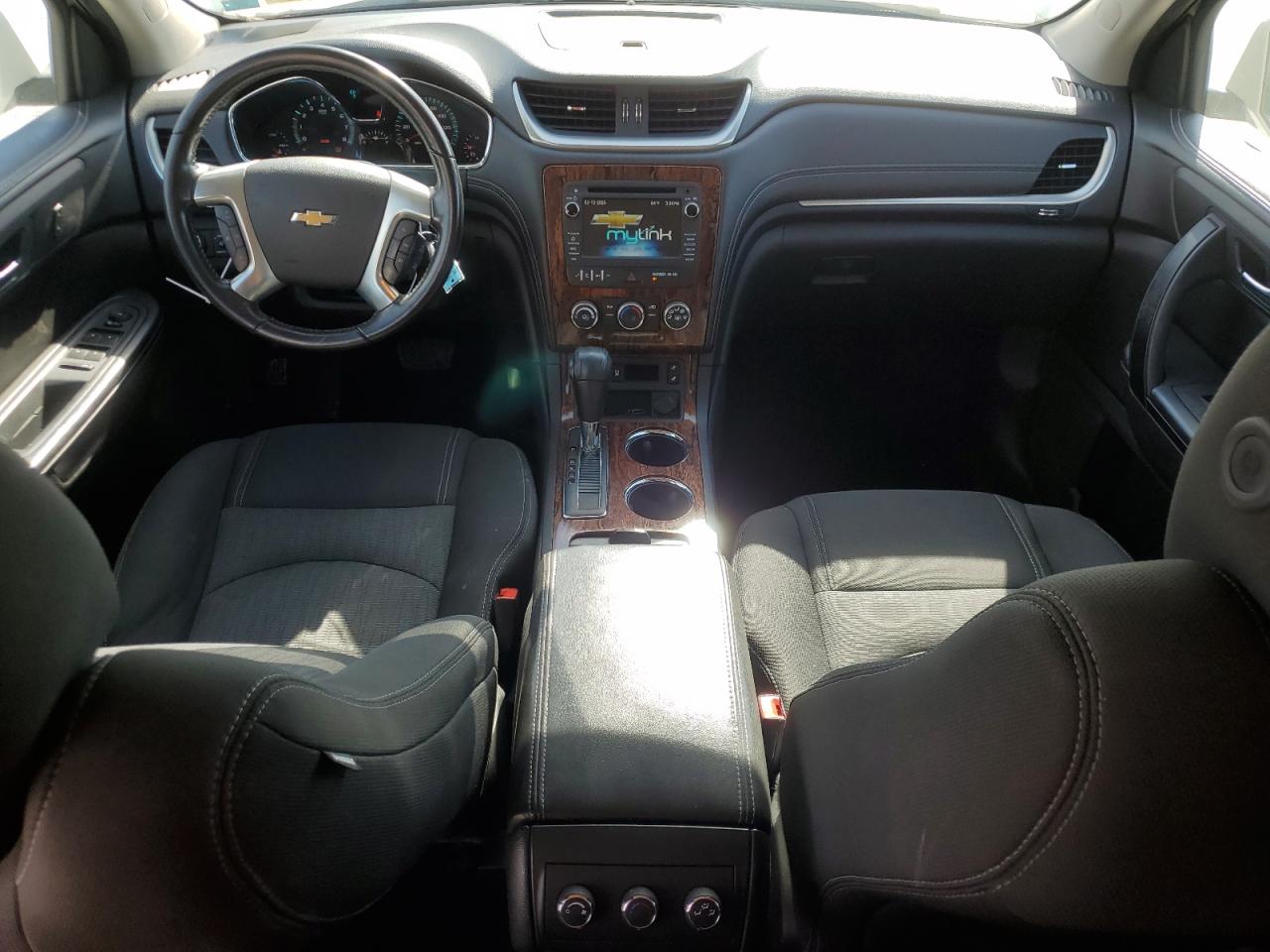 2014 Chevrolet Traverse - Image 8