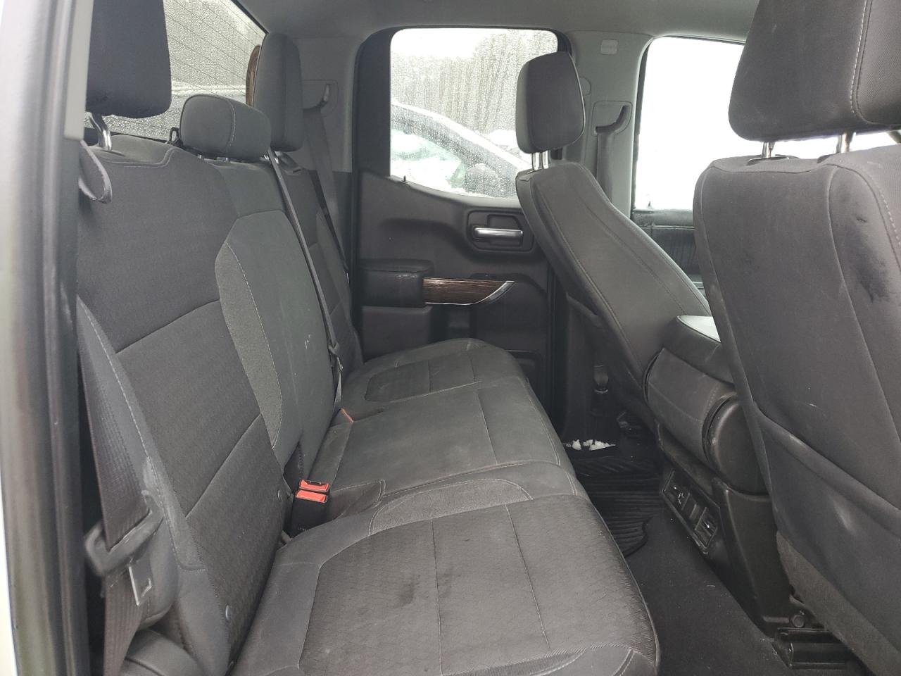 2019 GMC Sierra - Image 10