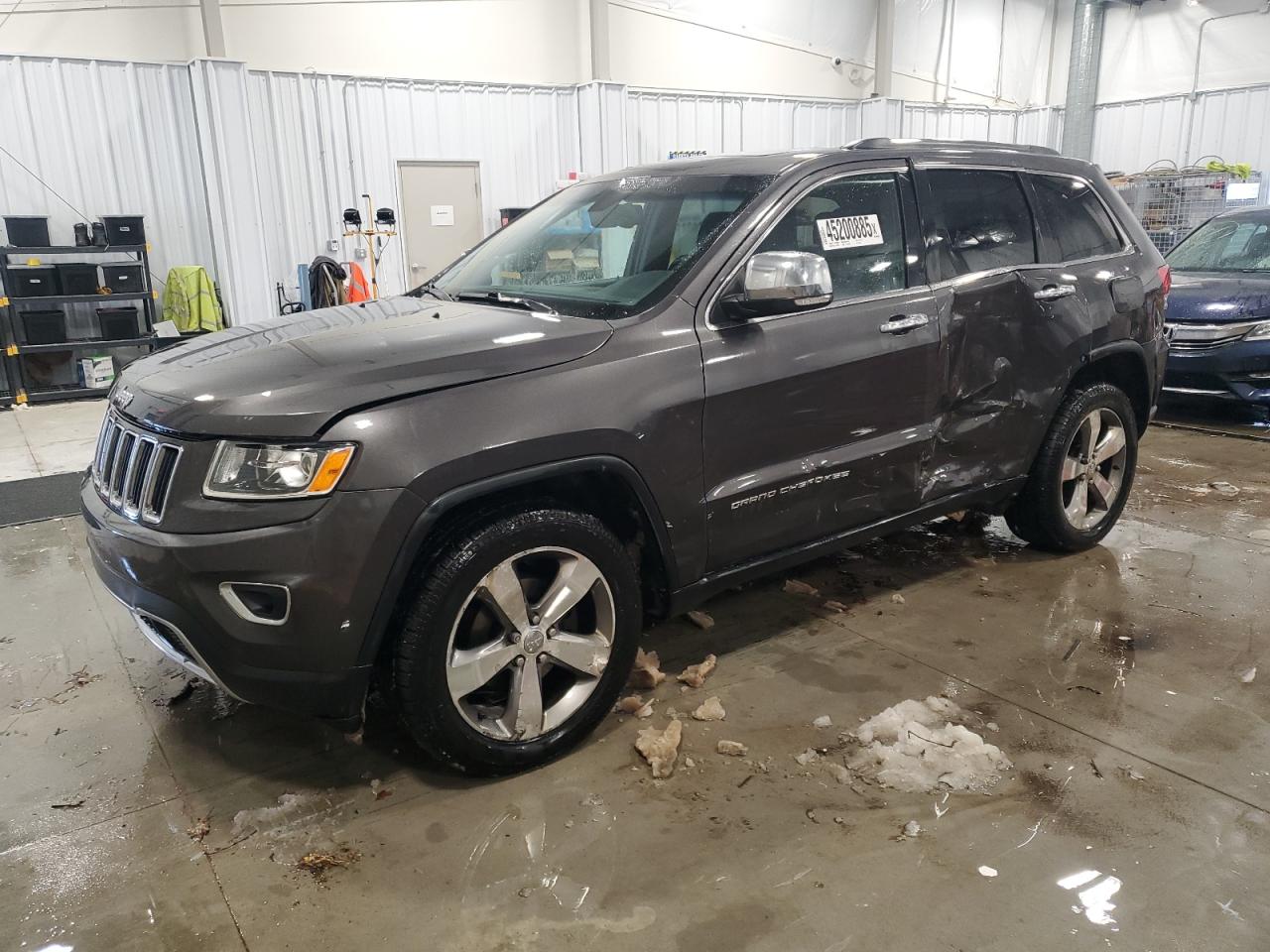 2015 Jeep Grand Cherokee - Image 1
