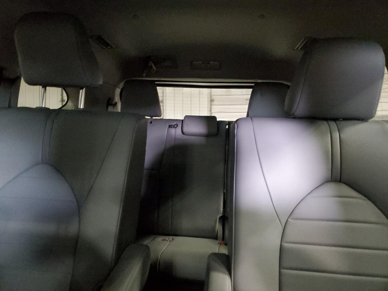 2024 Toyota Highlander - Image 10