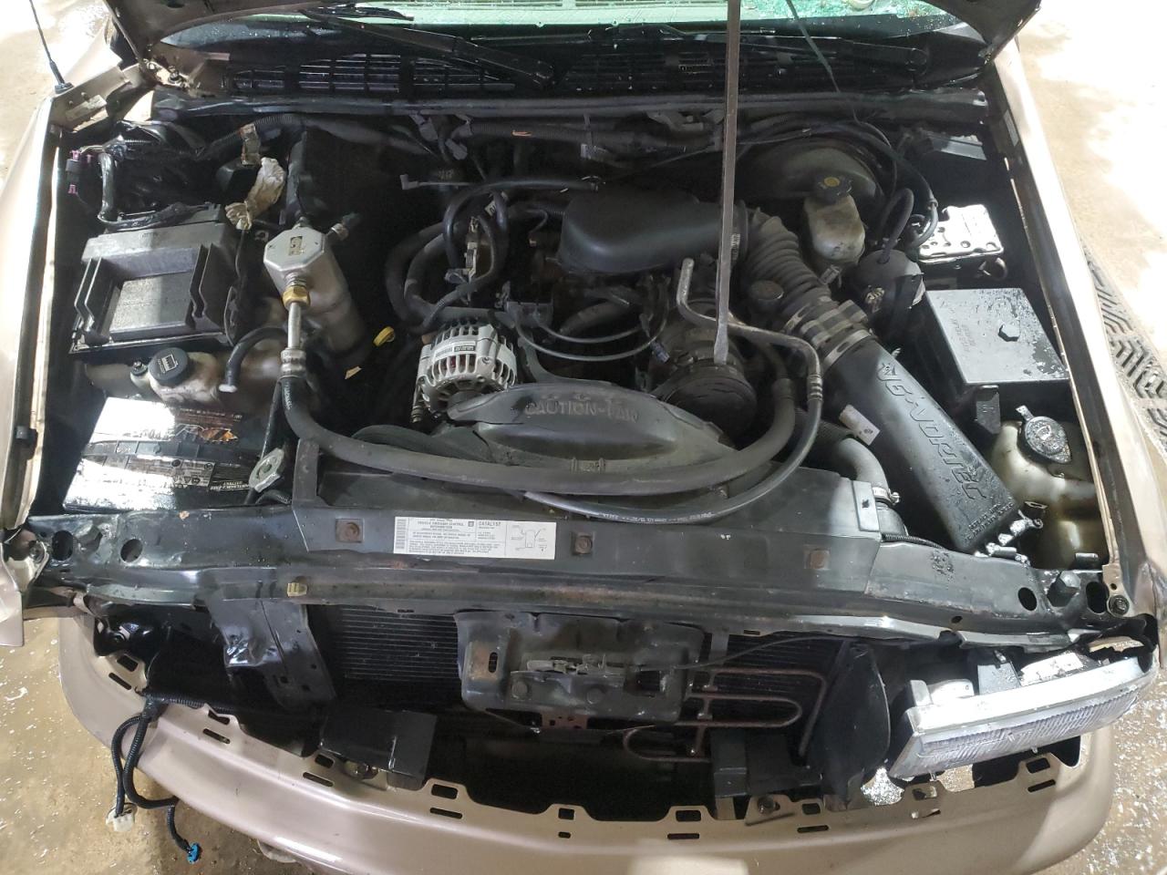 2004 Chevrolet Blazer - Image 11