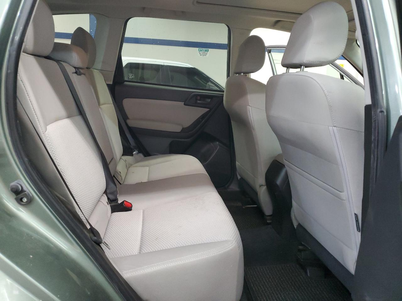 2015 Subaru Forester - Image 10
