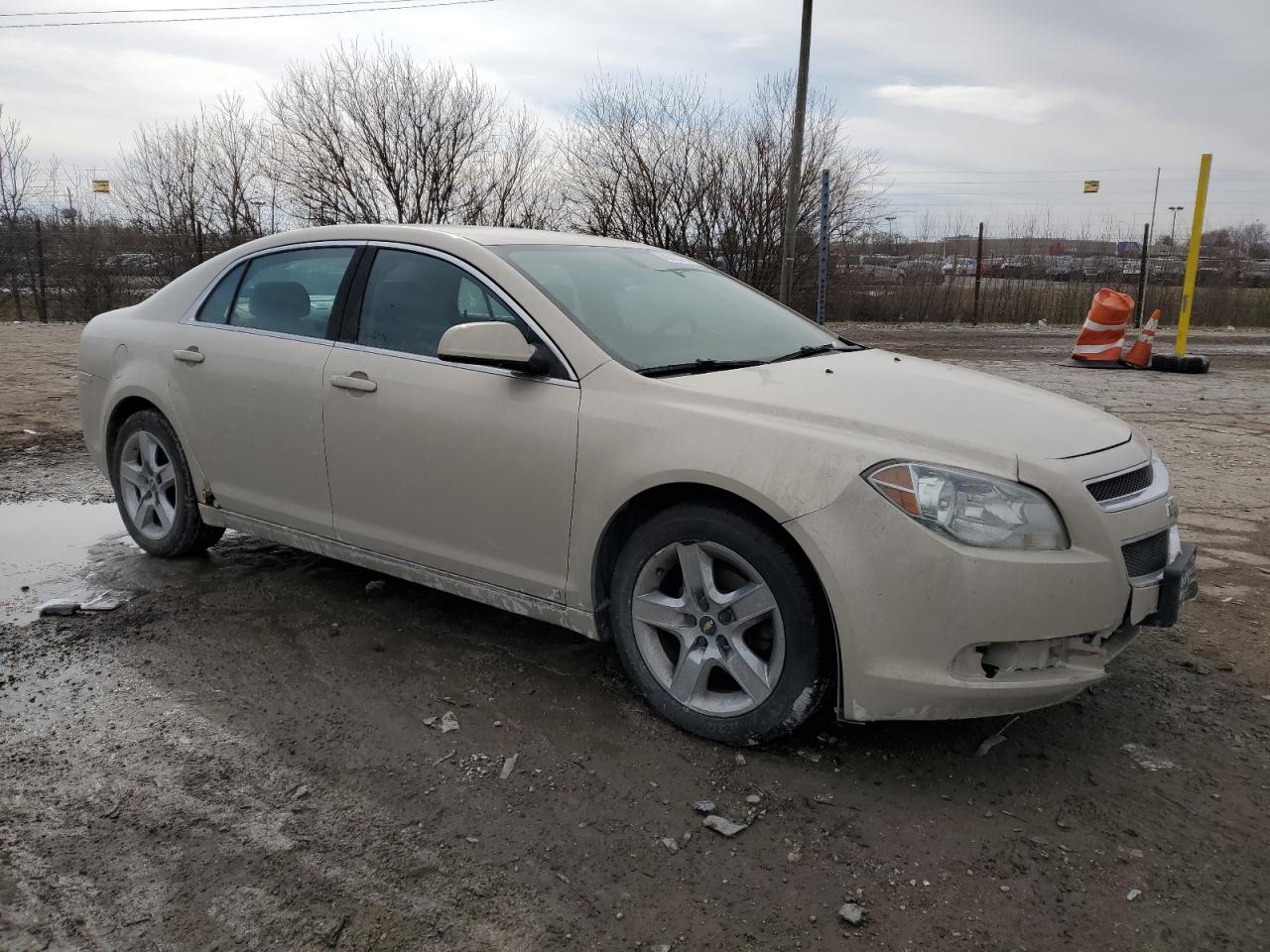 2009 Chevrolet Malibu - Image 4