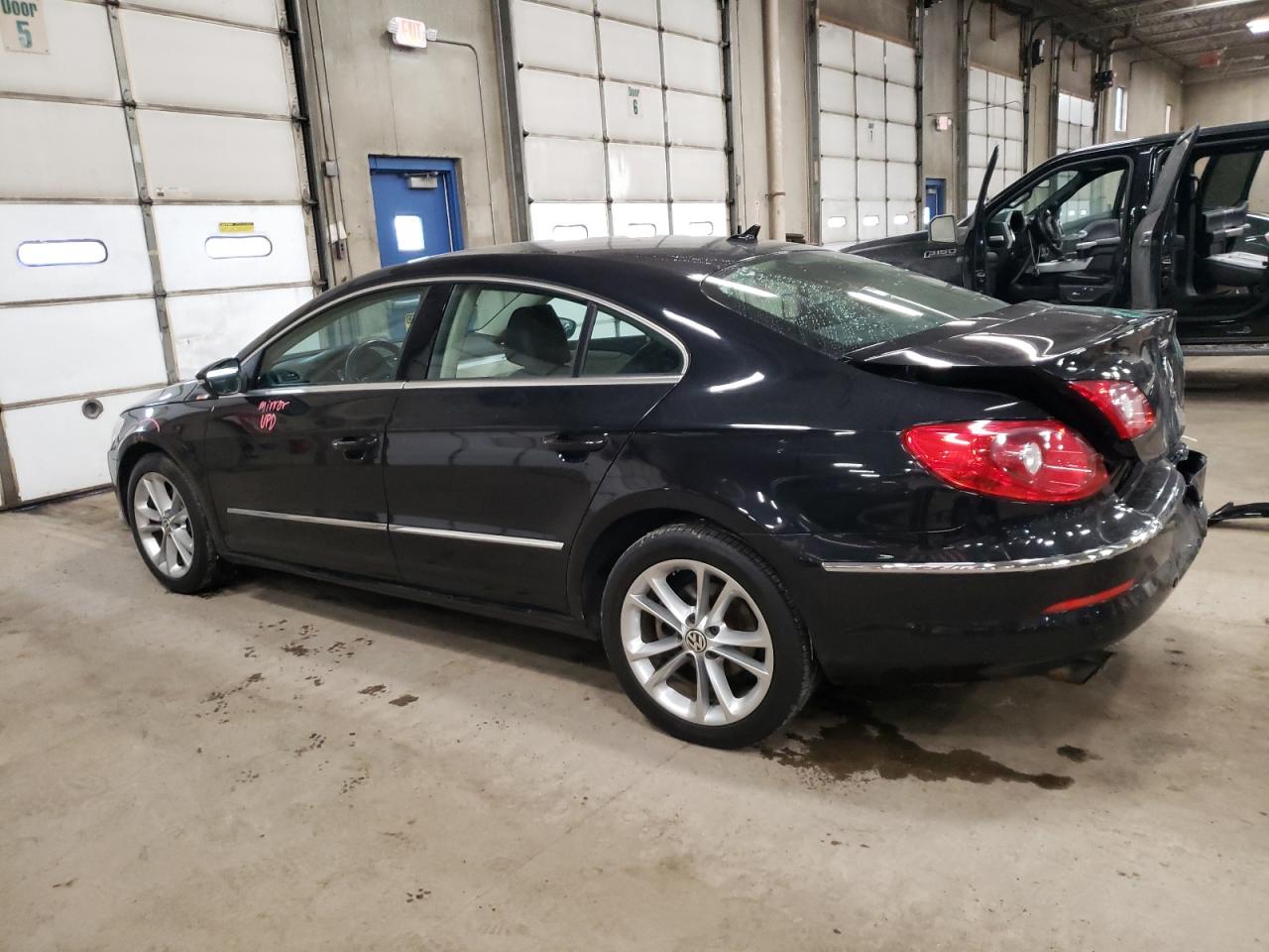 2009 Volkswagen Passat CC - Image 2
