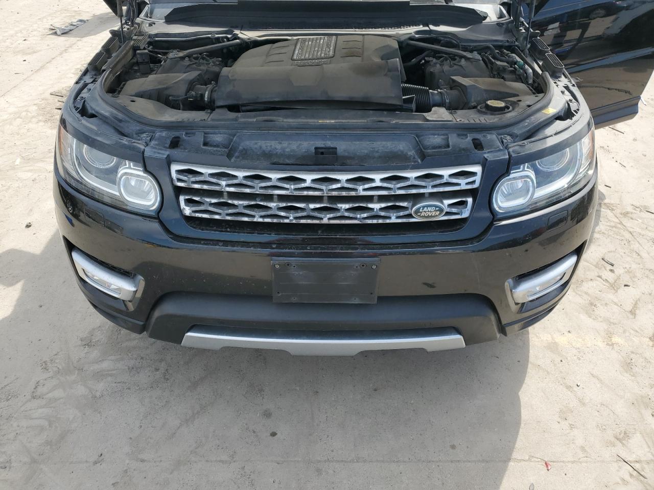 2014 Land Rover Range Rover - Image 12