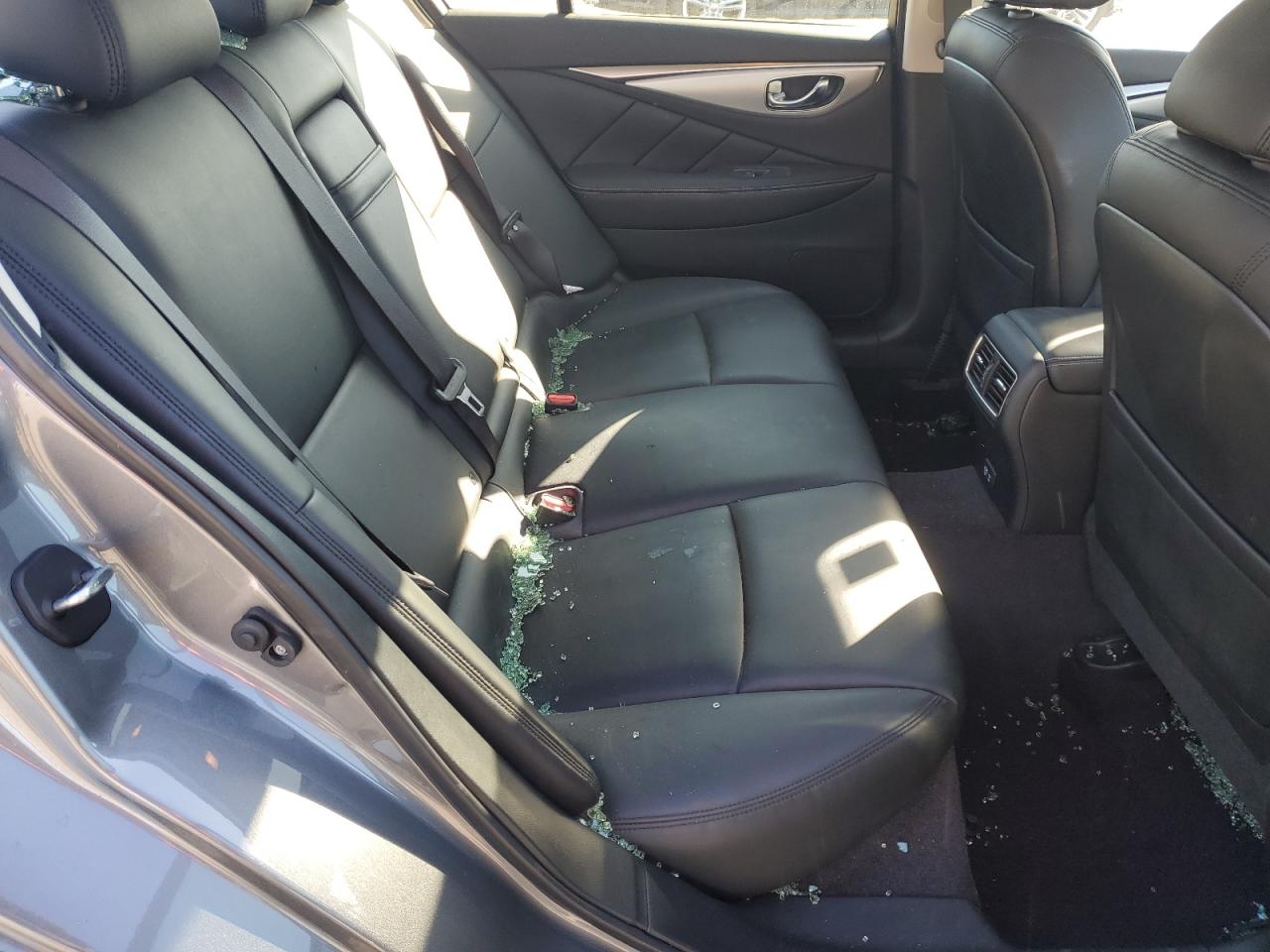 2021 Infiniti Q50 - Image 10