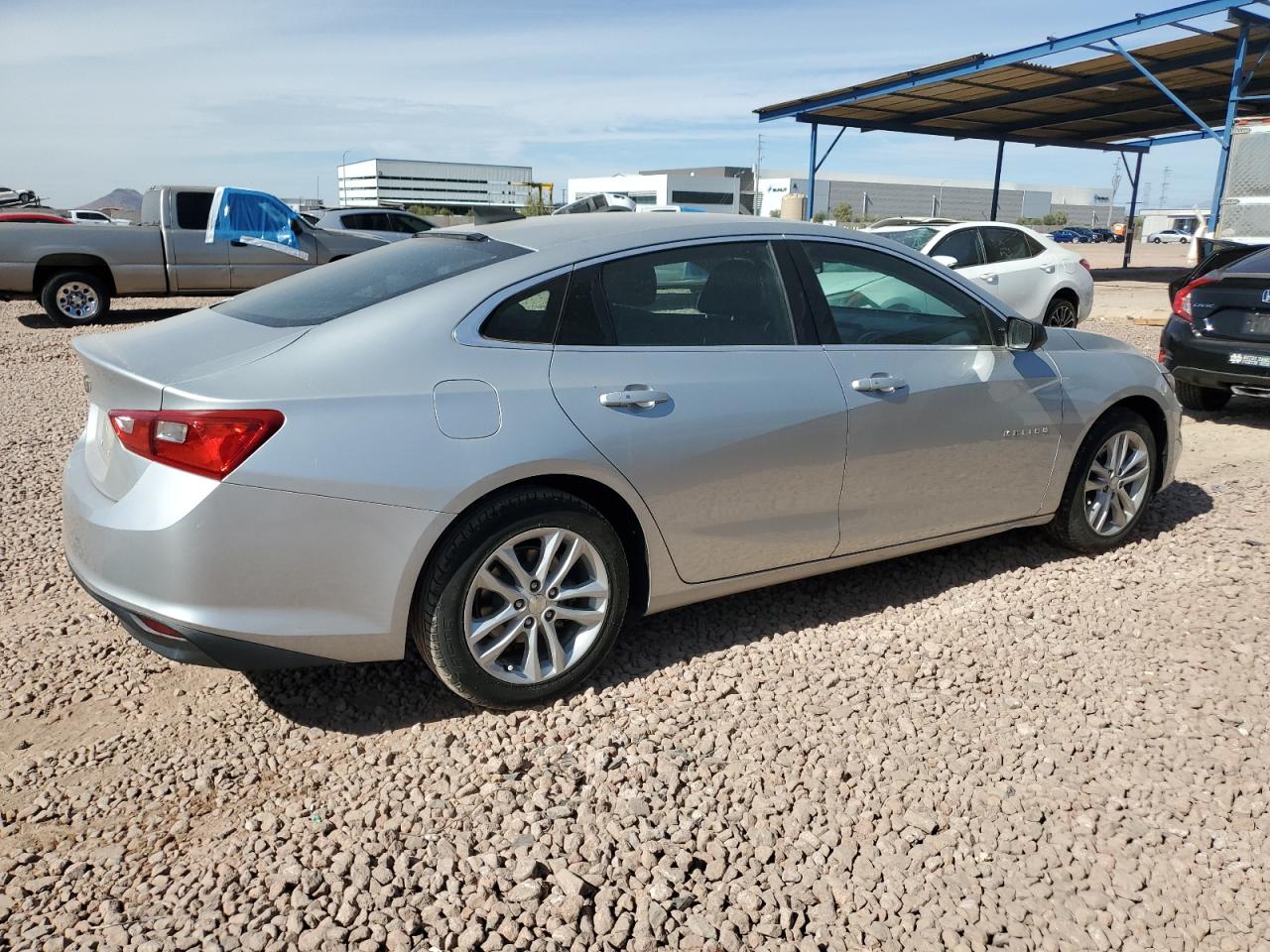 2017 Chevrolet Malibu - Image 3