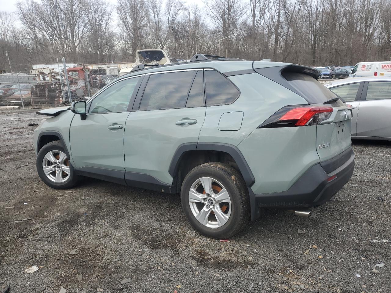 2019 Toyota RAV 4 - Image 2