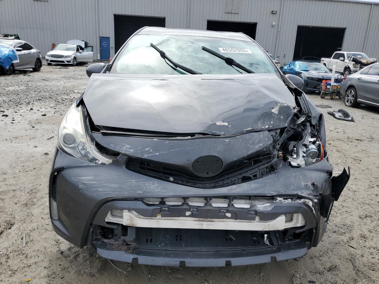 2016 Toyota Prius - Image 5