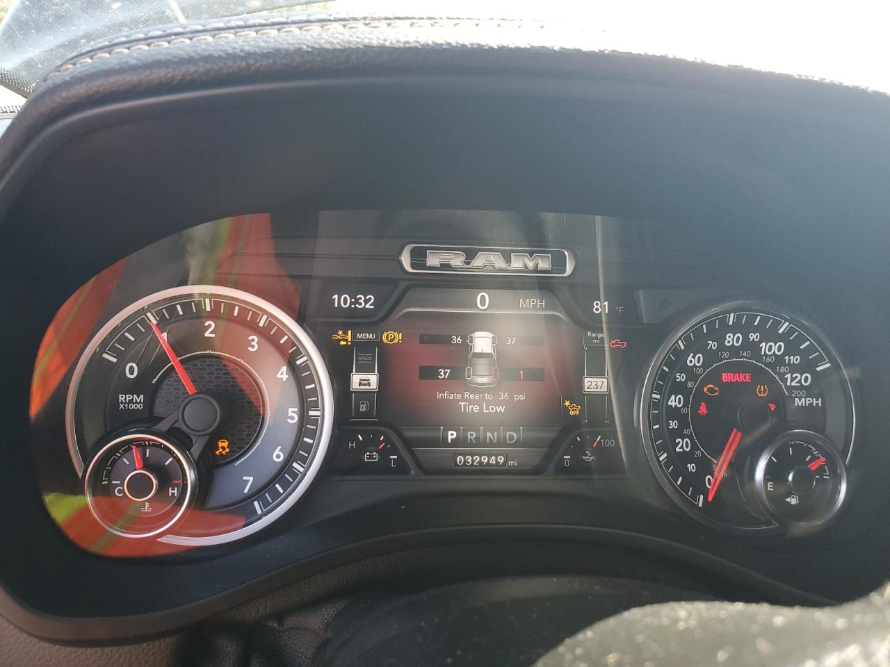 2021 RAM 1500 - Image 9