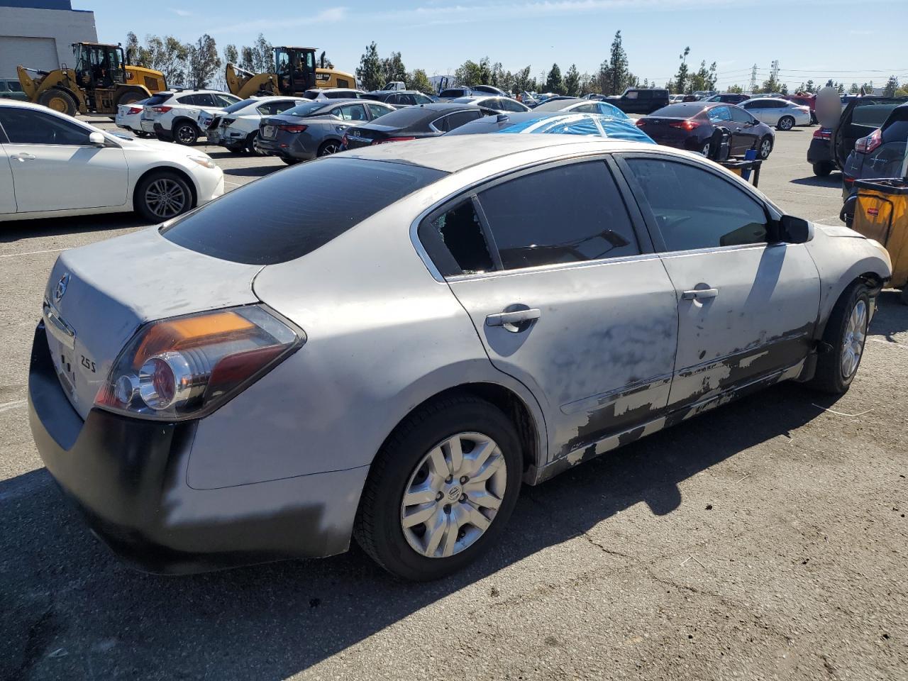 2011 Nissan Altima - Image 3