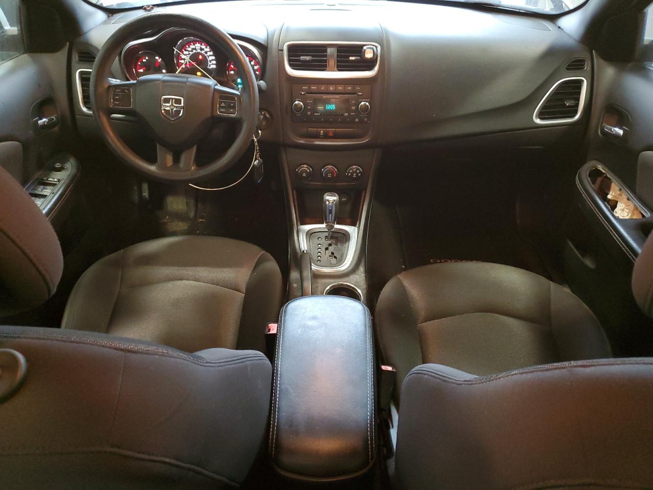 2013 Dodge Avenger - Image 8