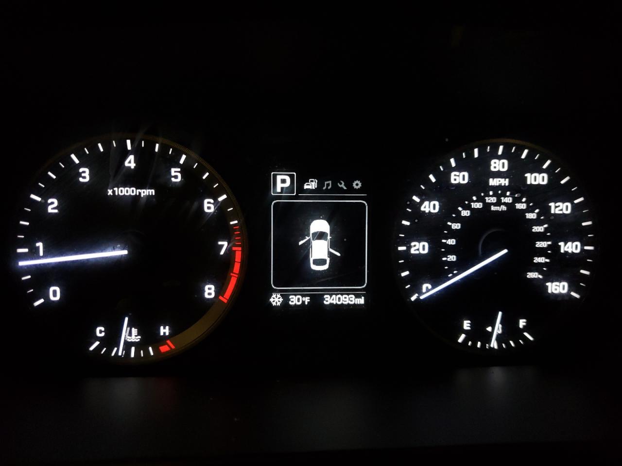 2016 Hyundai Sonata - Image 9