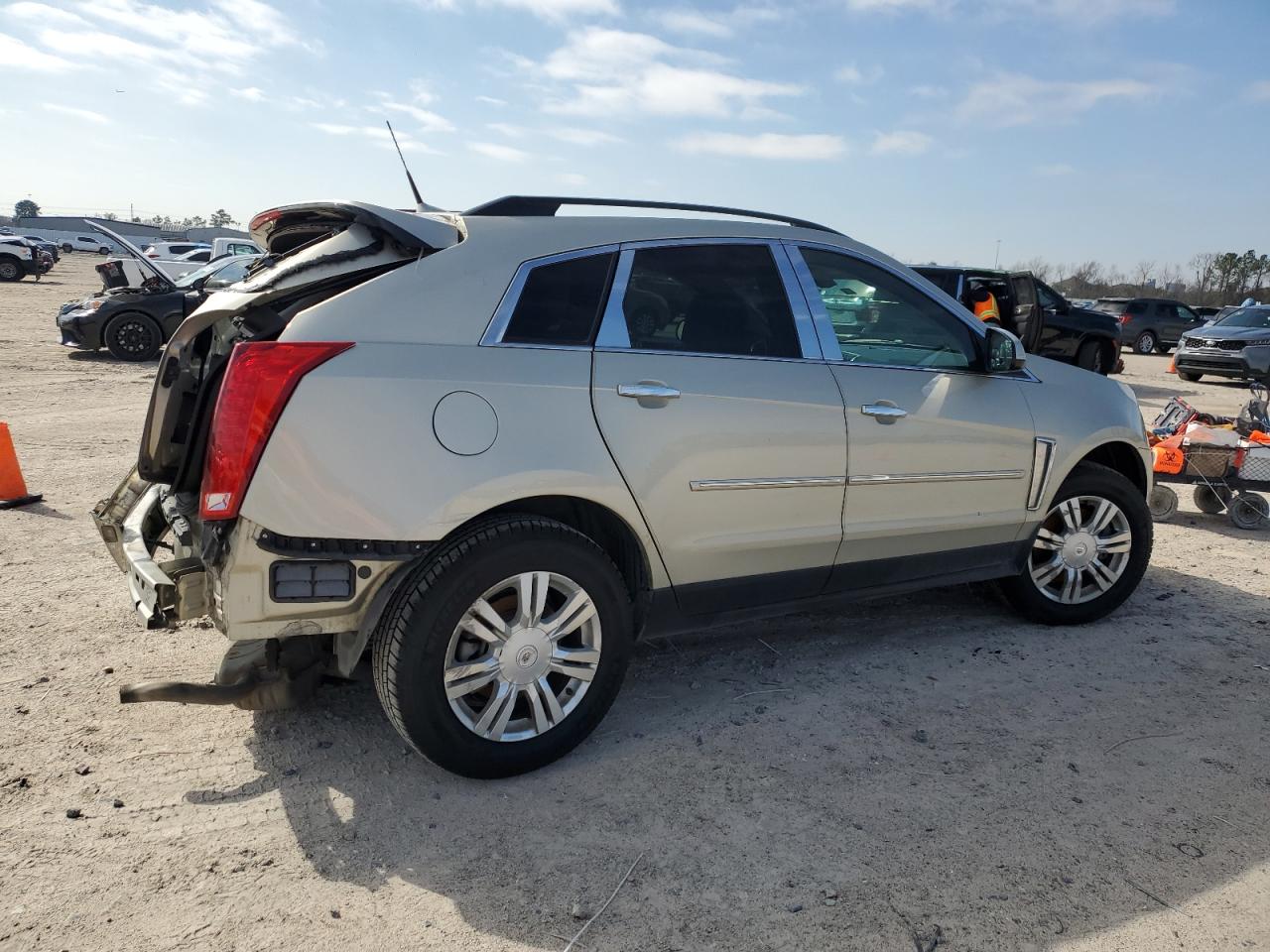 2013 Cadillac SRX - Image 3
