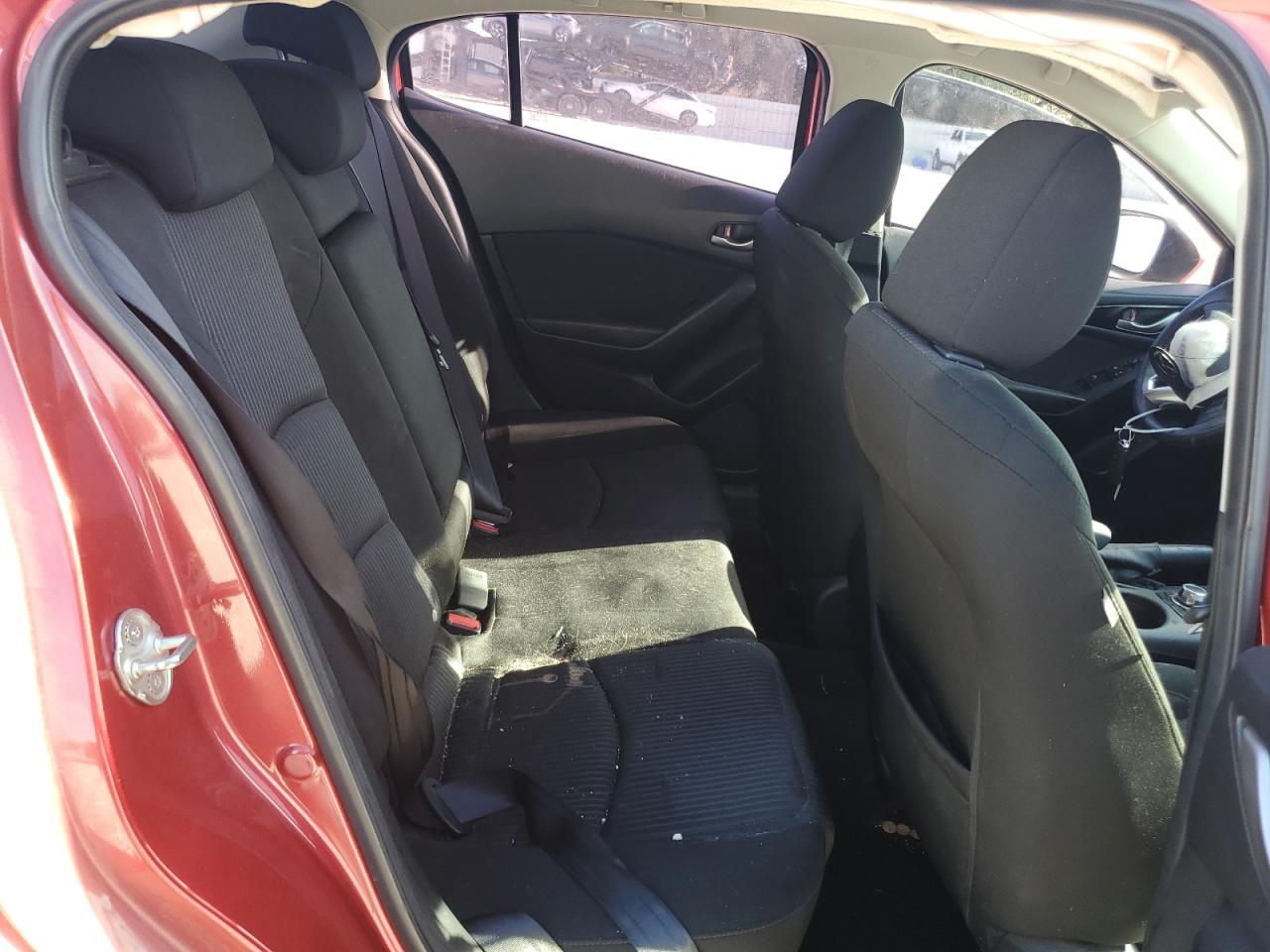2015 Mazda 3 - Image 11