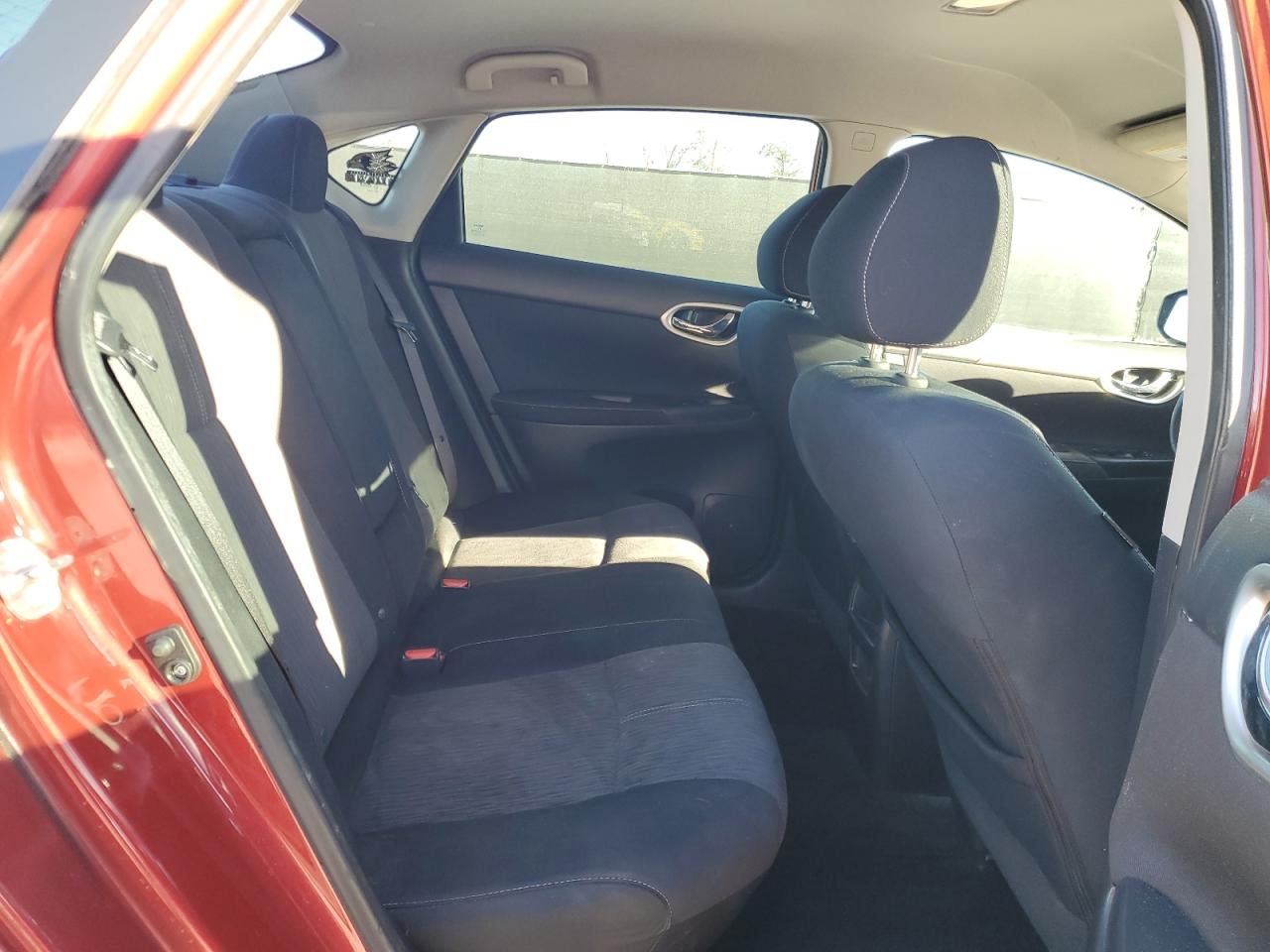 2014 Nissan Sentra - Image 10