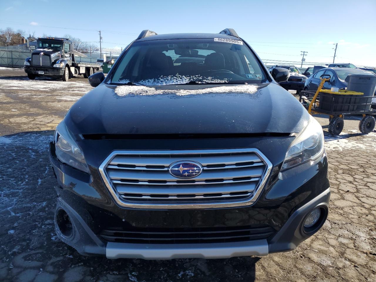 2017 Subaru Outback - Image 5