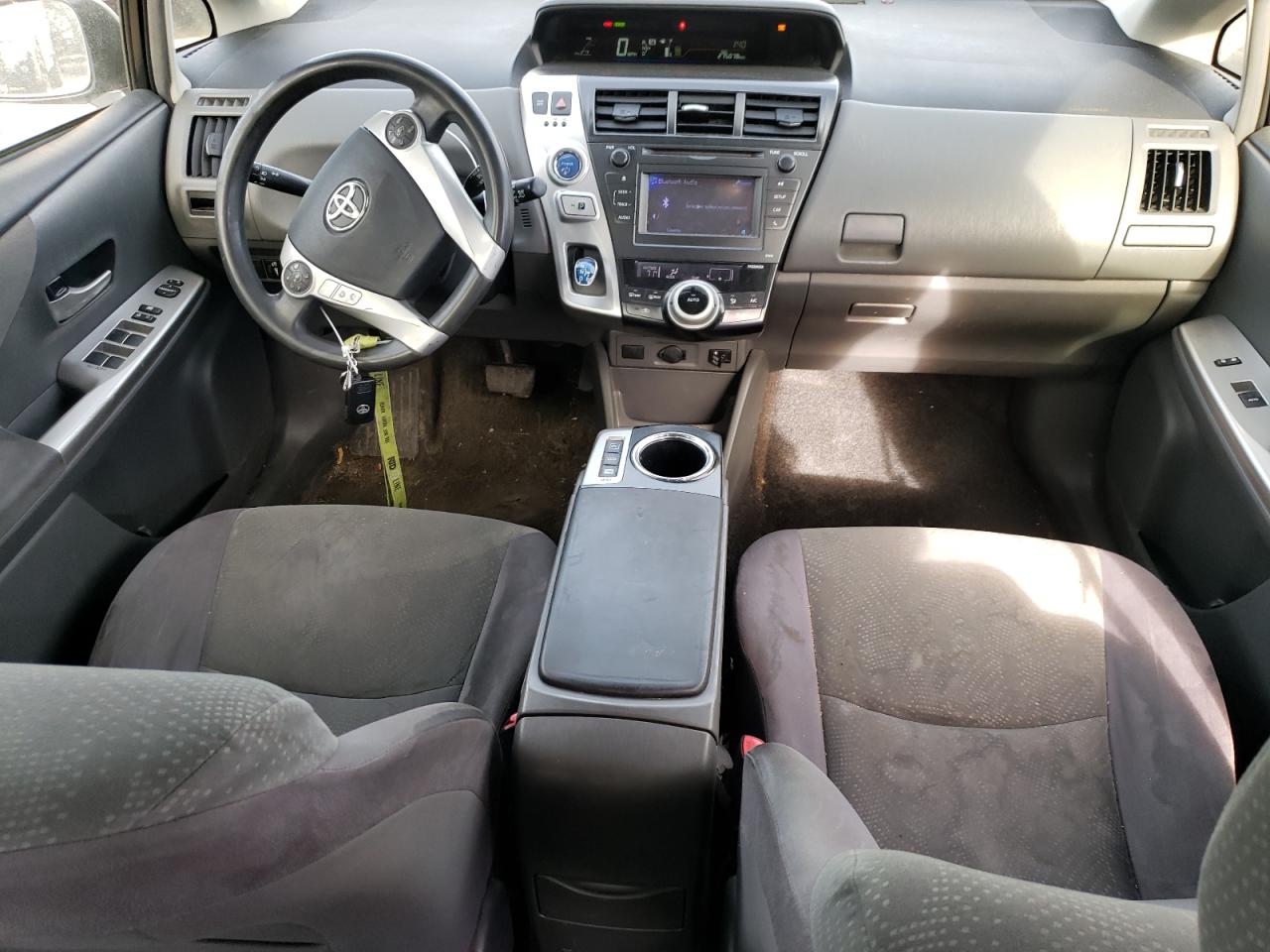 2012 Toyota Prius - Image 8