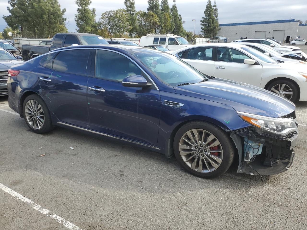 2019 Kia Optima - Image 4